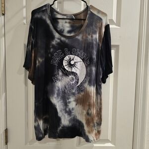 Tie-Dye Yin Yang super soft Graphic Tee